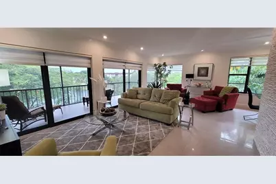 6010 S Falls Circle Drive #423, Lauderhill, FL 33319 - Photo 1