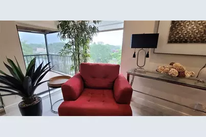 6010 S Falls Circle Drive #423, Lauderhill, FL 33319 - Photo 4