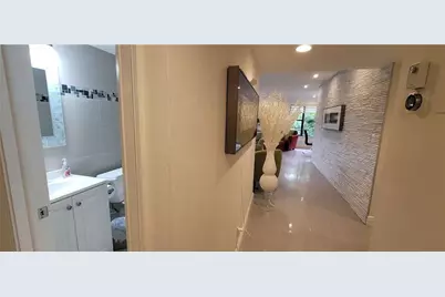 6010 S Falls Circle Drive #423, Lauderhill, FL 33319 - Photo 16