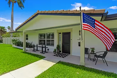 1420 NE 42nd Court, Oakland Park, FL 33334 - Photo 4