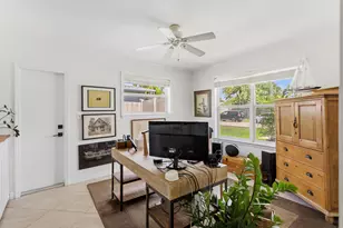 1420 NE 42nd Ct, Oakland Park, FL 33334 - Photo 16