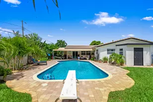 1420 NE 42nd Ct, Oakland Park, FL 33334 - Photo 2