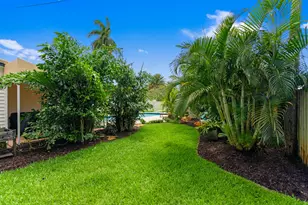 1420 NE 42nd Ct, Oakland Park, FL 33334 - Photo 32
