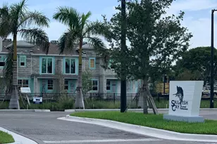 747 SE Central Pkwy, Stuart, FL 34994 - Photo 2