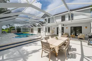 1878 Lynton Cir, Wellington, FL 33414 - Photo 2