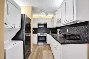 1050 Citrus Way, Delray Beach, FL 33445 - Photo 12