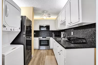 1050 Citrus Way #203, Delray Beach, FL 33445 - Photo 12
