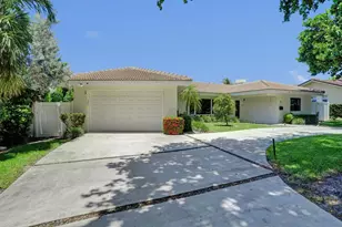 5 Gatehouse Rd, Sea Ranch Lakes, FL 33308 - Photo 68