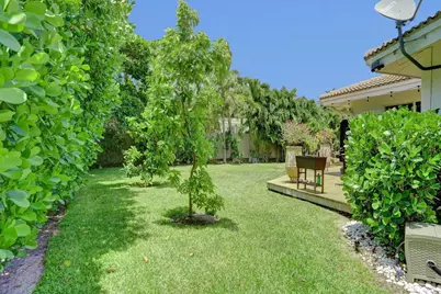5 Gatehouse Road, Sea Ranch Lakes, FL 33308 - Photo 58