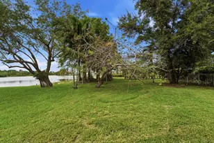 18057 SW 12th Ct, Pembroke Pines, FL 33029 - Photo 36