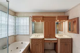 18057 SW 12th Ct, Pembroke Pines, FL 33029 - Photo 26