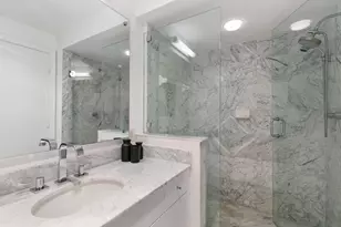300 SE 5th Ave, Boca Raton, FL 33432 - Photo 18
