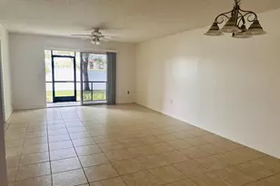 1400 SW 137th Ave, Pembroke Pines, FL 33027 - Photo 2