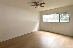 1400 SW 137th Ave, Pembroke Pines, FL 33027 - Photo 10