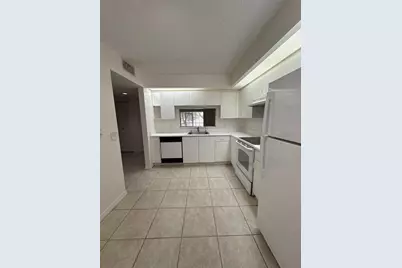 1400 SW 137 Avenue #107f, Pembroke Pines, FL 33027 - Photo 8