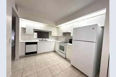 1400 SW 137 Avenue #107f, Pembroke Pines, FL 33027 - Photo 6