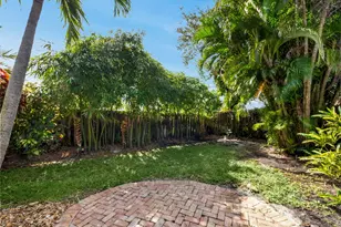 52 Birch Pl, Tequesta, FL 33469 - Photo 32