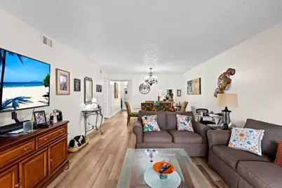 6095 N Sabal Palm Boulevard #207, Tamarac, FL 33319 - Photo 12