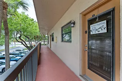 6095 N Sabal Palm Boulevard #207, Tamarac, FL 33319 - Photo 1