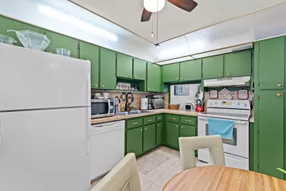 6095 N Sabal Palm Boulevard #207, Tamarac, FL 33319 - Photo 6