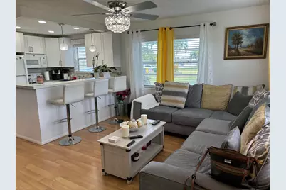 172 Camden, West Palm Beach, FL 33417 - Photo 4
