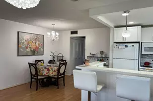 172 Camden, West Palm Beach, FL 33417 - Photo 2
