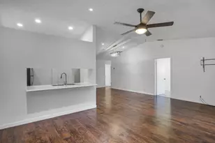 30 Kensington Ln, Boynton Beach, FL 33426 - Photo 10