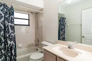 591 SE Chapman Ave, Port Saint Lucie, FL 34984 - Photo 16