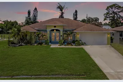 591 SE Chapman Avenue, Port Saint Lucie, FL 34984 - Photo 1