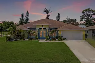 591 SE Chapman Ave, Port Saint Lucie, FL 34984 - Photo 1