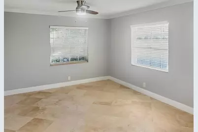 51 NE 24th Street #6, Wilton Manors, FL 33305 - Photo 4