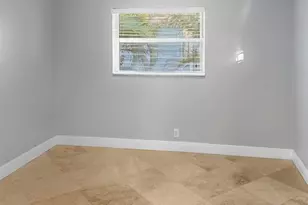 51 NE 24th St, Wilton Manors, FL 33305 - Photo 16