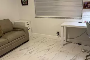 10422 NW 24th Pl, Sunrise, FL 33322 - Photo 10