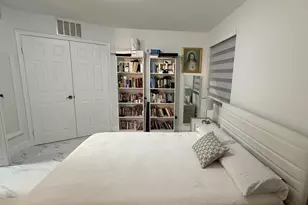 10422 NW 24th Pl, Sunrise, FL 33322 - Photo 14