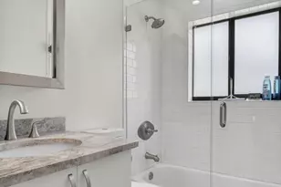 115 NW 7th St, Boca Raton, FL 33432 - Photo 36