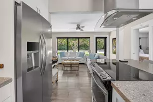 115 NW 7th St, Boca Raton, FL 33432 - Photo 26