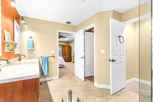 7607 Monclair Ct, Lake Worth, FL 33467 - Photo 12