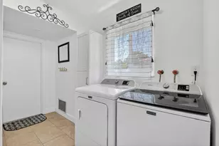807 SW 3rd St, Boca Raton, FL 33486 - Photo 24