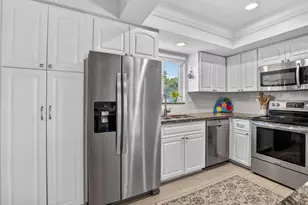807 SW 3rd St, Boca Raton, FL 33486 - Photo 20