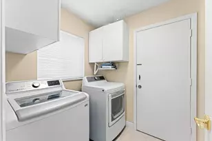 2699 NW 38th St, Boca Raton, FL 33434 - Photo 28