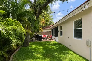 12280 Dartmoor Dr, Wellington, FL 33414 - Photo 2