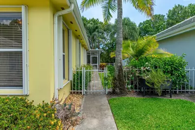 7533 SE Autumn Lane, Hobe Sound, FL 33455 - Photo 6