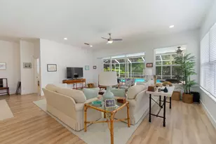7533 SE Autumn Ln, Hobe Sound, FL 33455 - Photo 16