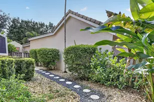 10124 NW 4th St, Plantation, FL 33324 - Photo 40