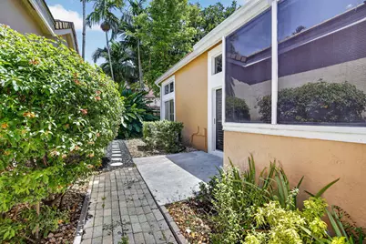 10124 NW 4th Street, Plantation, FL 33324 - Photo 10