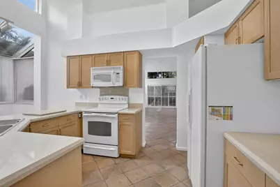 10124 NW 4th Street, Plantation, FL 33324 - Photo 18