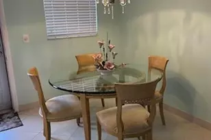 705 Lori Dr, Palm Springs, FL 33461 - Photo 6