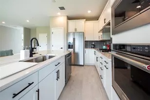 4412 Silverwood Ln S, Oakland Park, FL 33309 - Photo 6