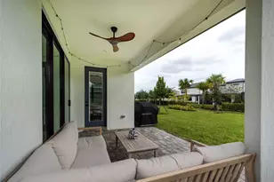 4412 Silverwood Ln S, Oakland Park, FL 33309 - Photo 12