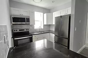 1142 SW 4th St, Miami, FL 33130 - Photo 1